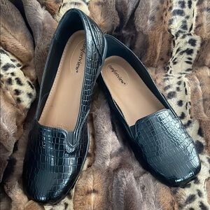 Comfortview Black Flats with Crocodile Texture